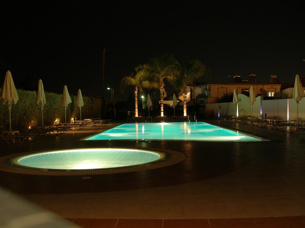 Sun Maris Aparthotel Faliraki Ngoại thất bức ảnh